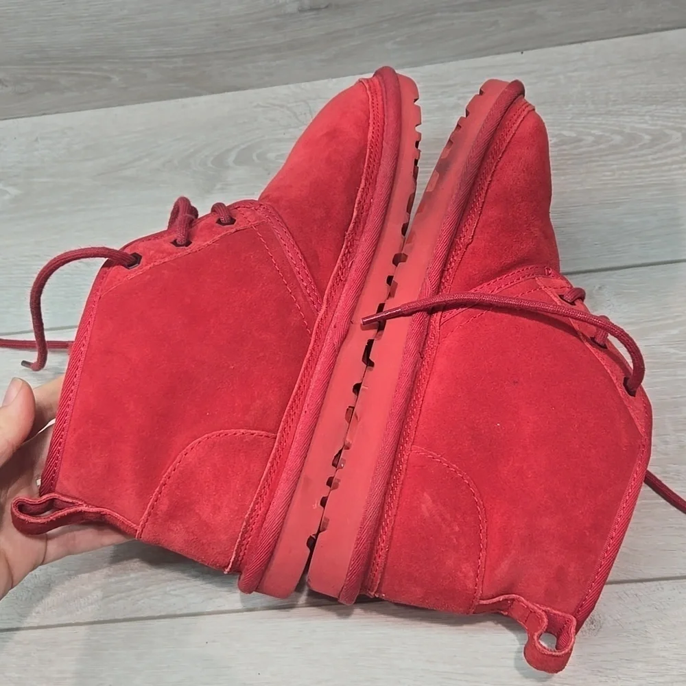 UGG Australia Mens Neumel 3236 Ankle Red Suede Sheepskin Boots Sz 8